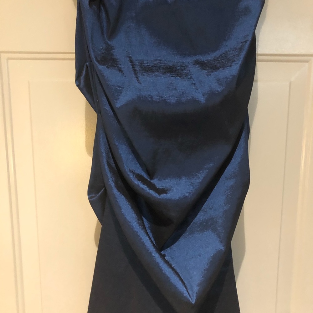 Dress - Picture 2 of 6